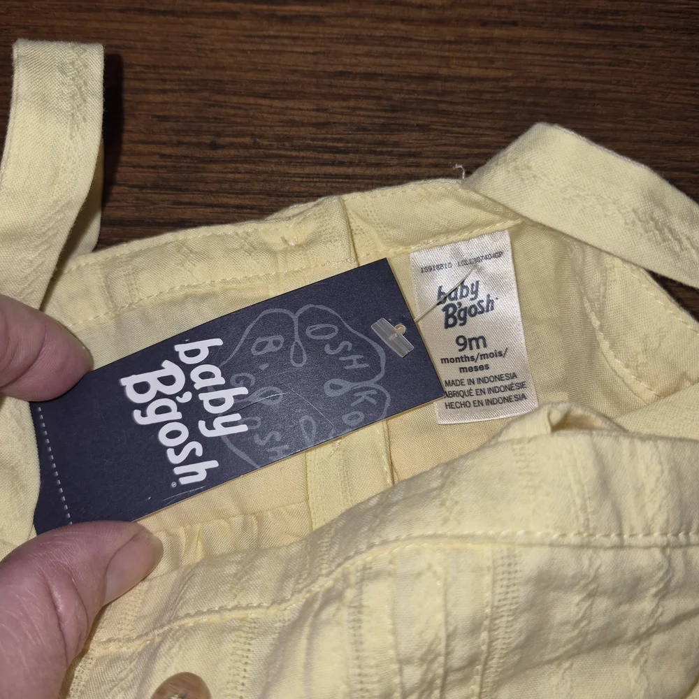 NWT Easter Ready! OshKosh B'gosh Yellow Romper for Kids Baby B'gosh